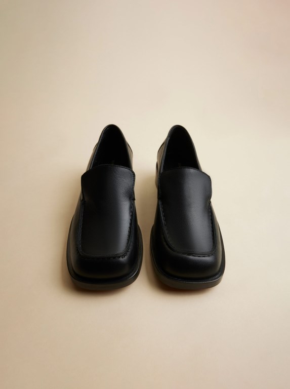 Women Manu Atelier Loafers Black | YKZFT-0827